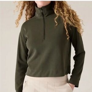 Athleta 1/2 zip Sea soft Pullover in Aspen Green
